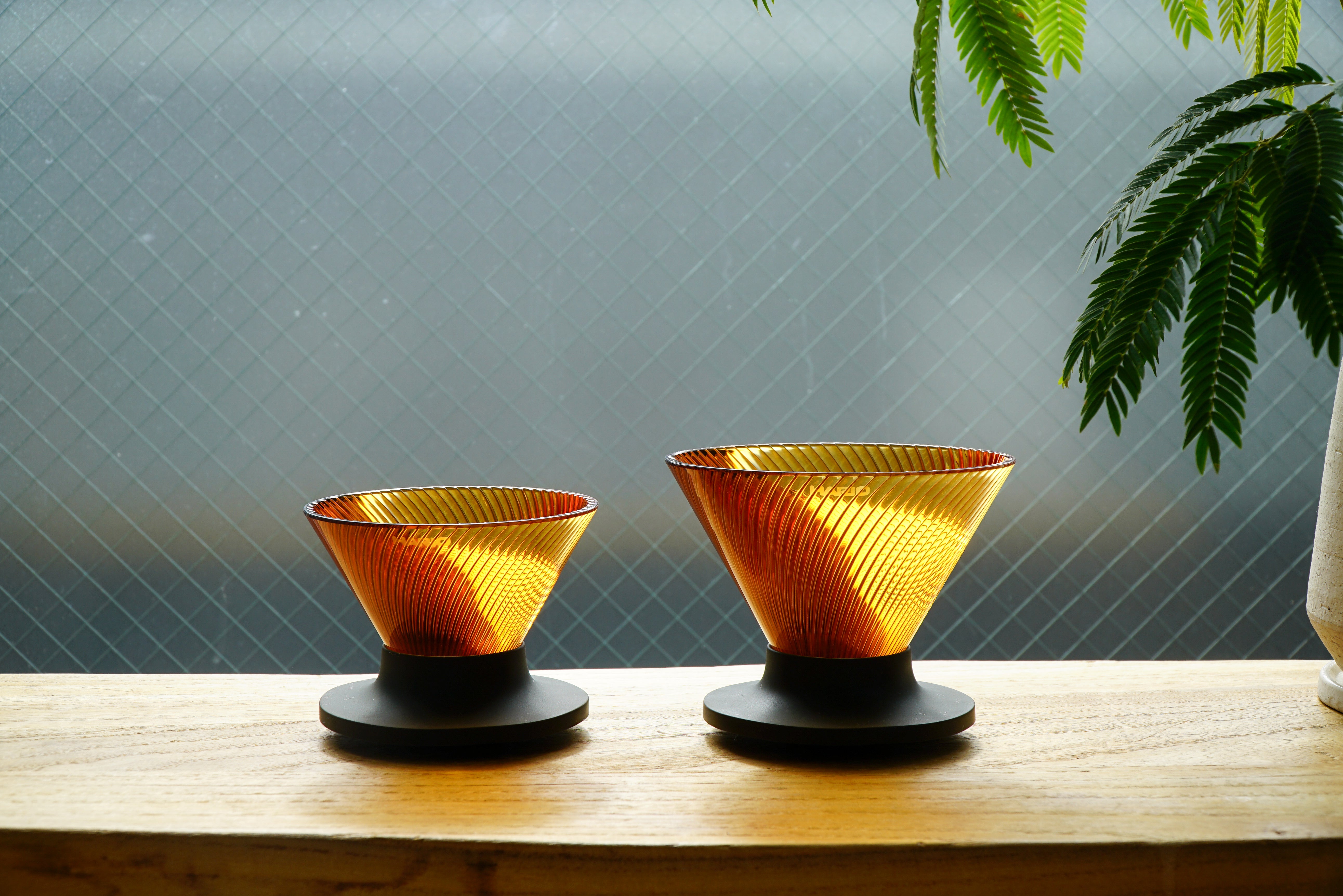 HARIO V60 TRITAN DRIPPER NEO (AMBER)