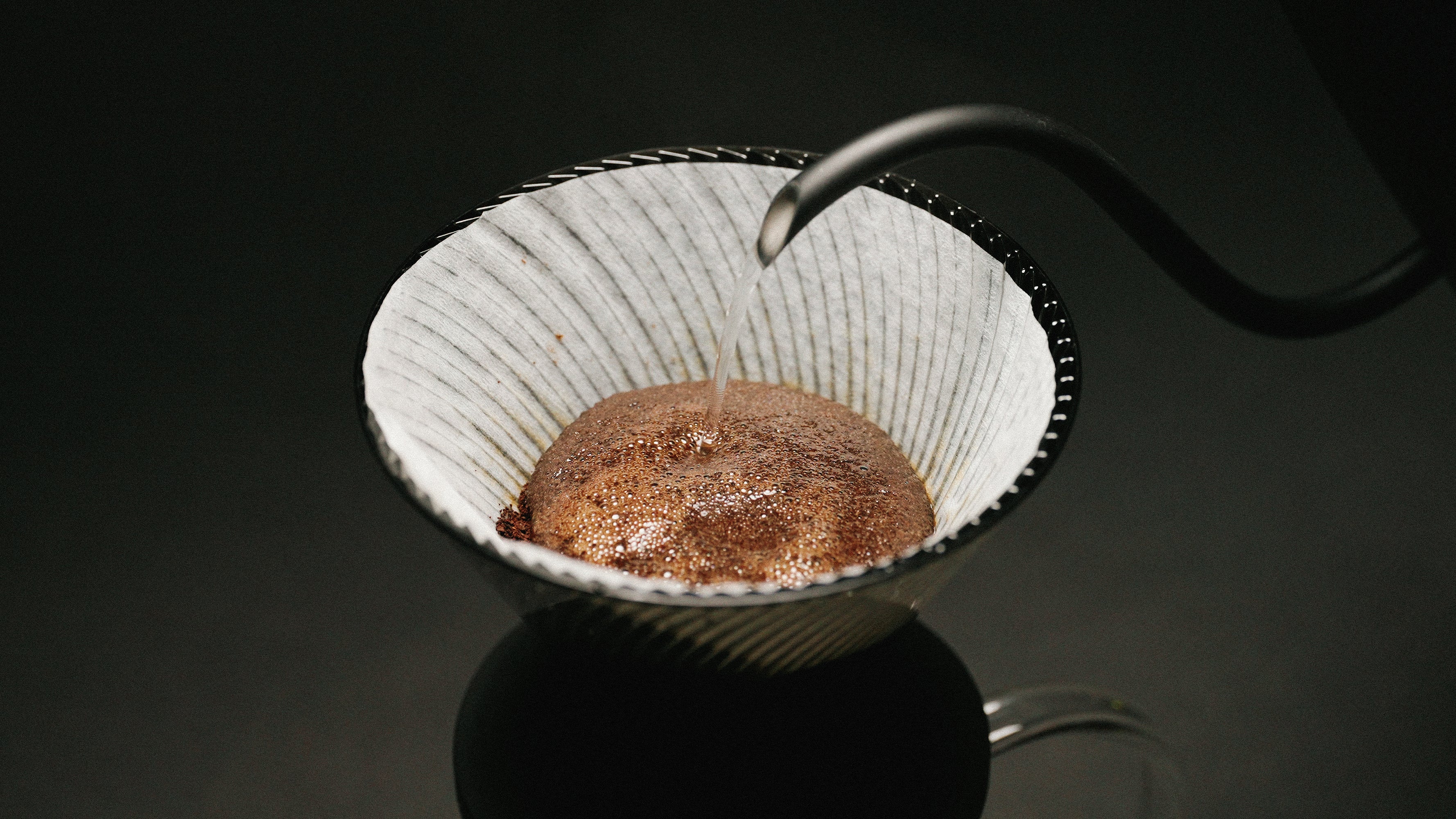 HARIO V60 Tritan Dripper Neo (BLK)